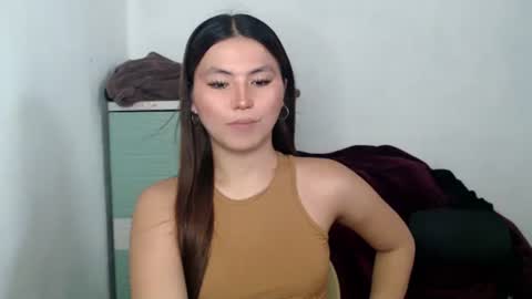 Snapshot of hot_precious_nikki chatting on May 2026 07:03:01 AM Nikki online show from May 2026 07:03:01 AM