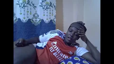 RAYLAH online show from December 2025 08:26:01 PM