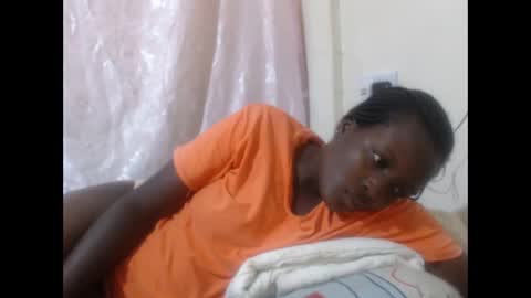 RAYLAH online show from February 2026 02:50:02 PM