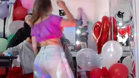 hot sexy bunny online show from February 2025 04:41:02 AM