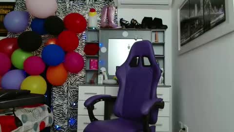 Snapshot of hot_sexy_bunny chatting on June 2026 01:39:01 PM hot sexy bunny online show from June 2026 01:39:01 PM