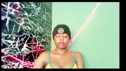 Stella online show from January 2025 07:01:02 PM