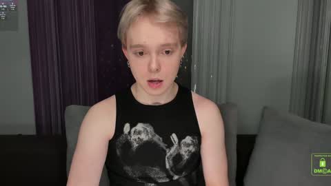 hot_twinkboy online show from February 2025 11:44:02 AM