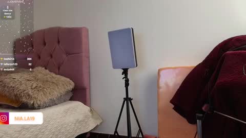 Alana online show from March 2025 08:22:01 PM