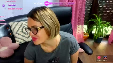 Snapshot of hotanalorena69 chatting on May 2026 05:34:01 AM Lisa online show from May 2026 05:34:01 AM