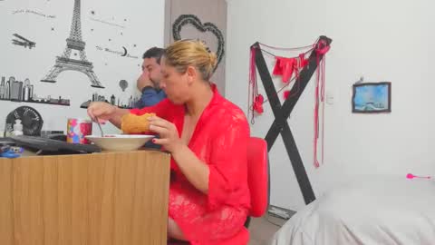 Snapshot of hotandfierylatinos chatting on September 2025 11:32:02 AM hotandfierylatinos online show from September 2025 11:32:02 AM