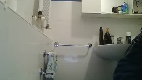 hotandwild2003 online show from March 2026 12:21:01 PM