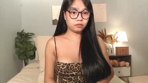 Snapshot of hotasian_gabby69 chatting on June 2026 12:35:02 AM hotasian_gabby69 online show from June 2026 12:35:02 AM