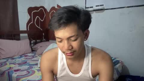 hotasian_jerome online show from April 2026 06:03:02 AM