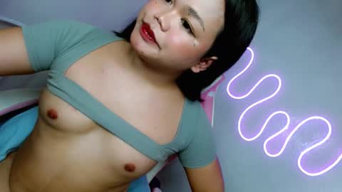 Snapshot of hotbabe_rica chatting on February 2026 04:31:01 AM Ricaa online show from February 2026 04:31:01 AM