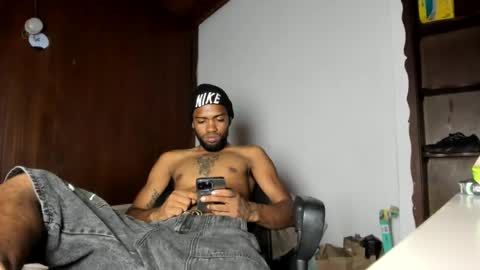 hotbody22_ online show from June 2026 06:31:02 PM