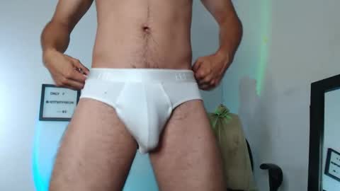 Alex Neon online show from September 2025 01:46:02 PM