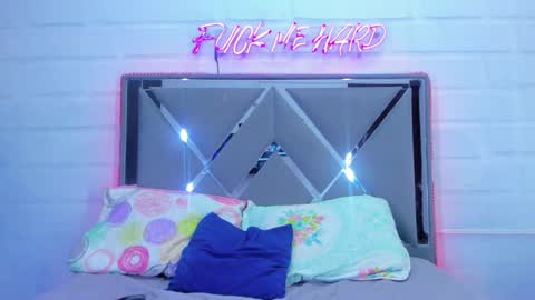 DANIEL AND KEVIN online show from November 2025 06:13:01 AM