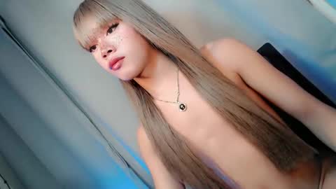 hotchescacummer online show from January 2026 03:38:01 PM