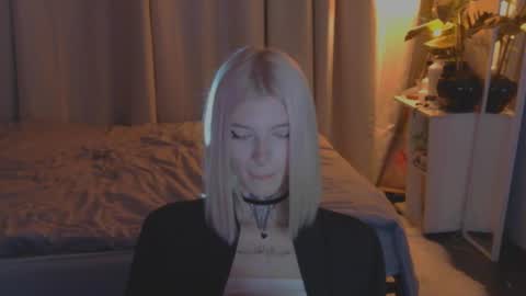 hotchubently online show from March 2025 05:17:02 PM