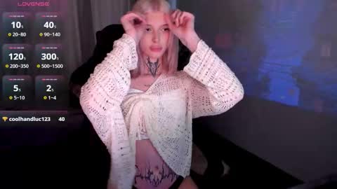 hotchubently online show from September 2025 08:03:02 AM