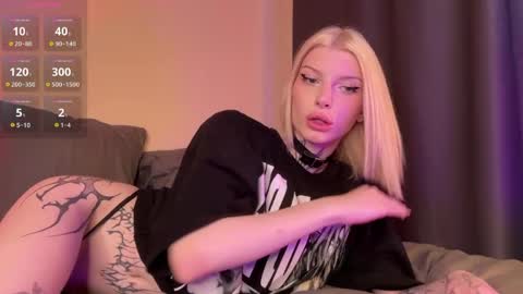 hotchubently online show from April 2026 11:15:01 AM