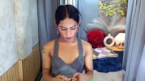 Snapshot of hotcumjasminex chatting on May 2026 02:39:01 AM SEXY JASMINE online show from May 2026 02:39:01 AM