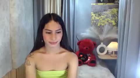 Snapshot of hotcumjasminex chatting on May 2026 04:50:01 AM SEXY JASMINE online show from May 2026 04:50:01 AM