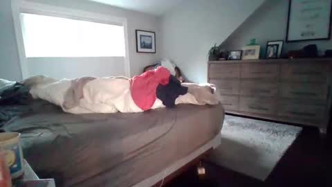 hotdog1124 online show from September 2025 11:15:01 AM