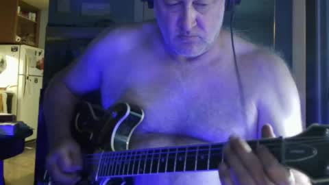 Snapshot of hotforteacher1977 chatting on May 2026 06:08:01 AM Smoochface online show from May 2026 06:08:01 AM