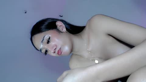 Yumi online show from January 2025 09:14:02 PM