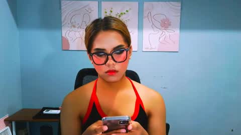 emily online show from May 2026 03:13:01 AM