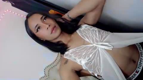 hotgirl_krisxx online show from October 2025 06:22:02 AM