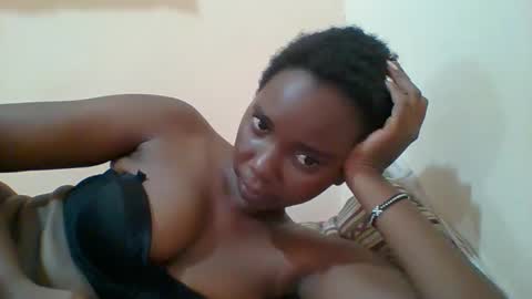 Queen online show from March 2025 09:18:02 AM