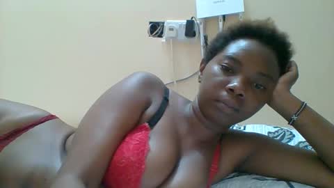 Queen online show from September 2025 06:08:01 PM