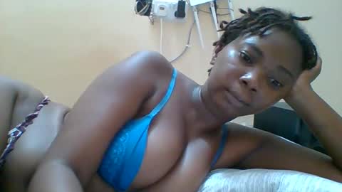 Queen online show from February 2026 09:25:02 PM