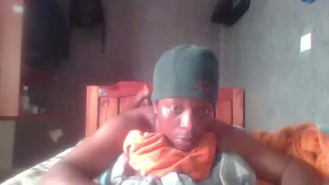 hotguyy001 online show from February 2025 11:49:01 AM