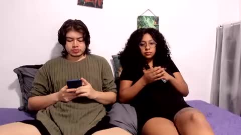 Snapshot of hothoneychile chatting on July 2026 06:06:01 AM Sam and Nico online show from July 2026 06:06:01 AM