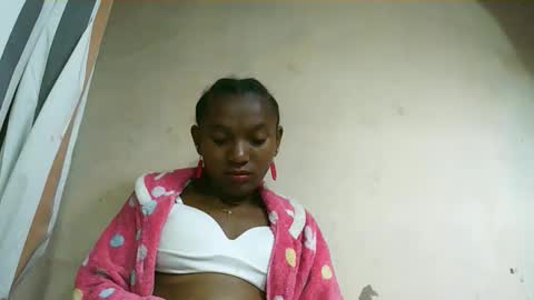 veronique online show from October 2025 10:30:02 PM