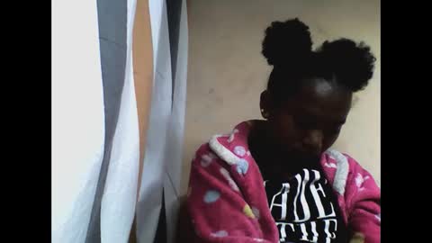 veronique online show from October 2025 11:02:01 PM