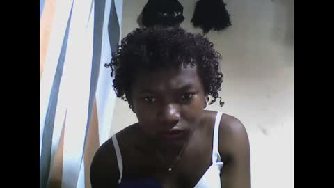 veronique online show from October 2025 04:44:01 AM