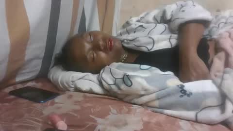 veronique online show from October 2025 07:37:01 PM