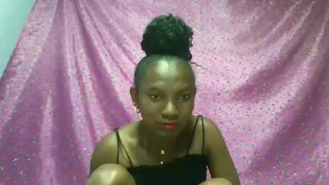 veronique online show from November 2025 02:49:02 PM