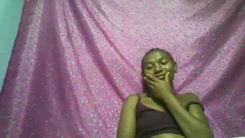 veronique online show from November 2025 06:40:01 PM