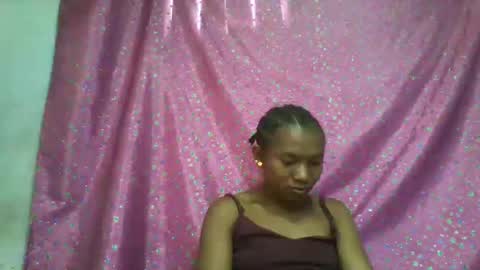 veronique online show from November 2025 07:19:01 AM