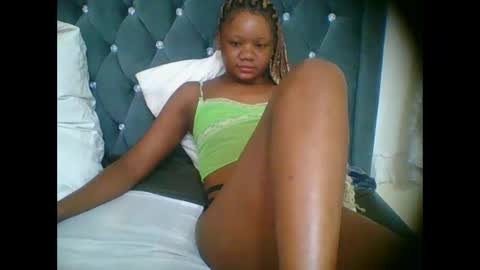 LOYCE online show from January 2026 10:45:01 PM