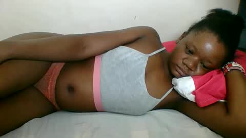 LOYCE online show from May 2026 01:36:02 AM