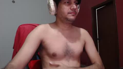 Snapshot of hotjkeanu chatting on October 2025 05:34:01 PM James-Hotxx online show from October 2025 05:34:01 PM