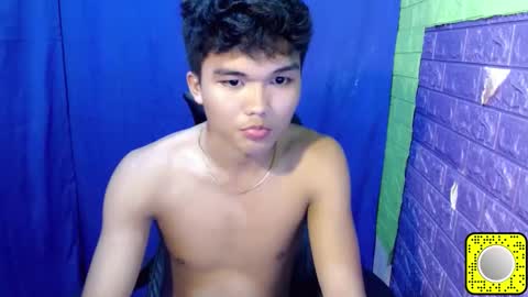Snapshot of hotking_cummer chatting on December 2025 12:22:02 PM hotking_cummer online show from December 2025 12:22:02 PM