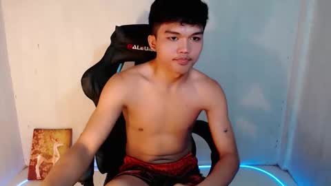 Snapshot of hotking_cummer chatting on February 2026 01:49:01 PM hotking_cummer online show from February 2026 01:49:01 PM