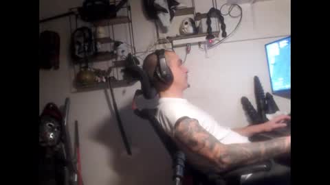 Snapshot of hotkinkytat chatting on January 2025 12:31:02 AM hotkinkytat online show from January 2025 12:31:02 AM