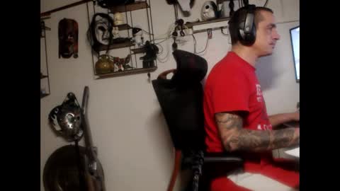 Snapshot of hotkinkytat chatting on February 2025 12:30:01 AM hotkinkytat online show from February 2025 12:30:01 AM