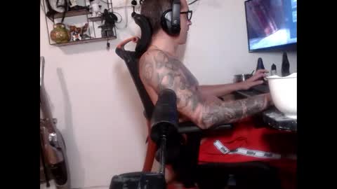 Snapshot of hotkinkytat chatting on February 2025 01:24:01 AM hotkinkytat online show from February 2025 01:24:01 AM