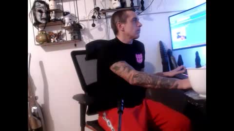 Snapshot of hotkinkytat chatting on February 2025 08:27:02 AM hotkinkytat online show from February 2025 08:27:02 AM