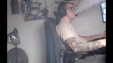 Snapshot of hotkinkytat chatting on January 2026 01:31:01 AM hotkinkytat online show from January 2026 01:31:01 AM